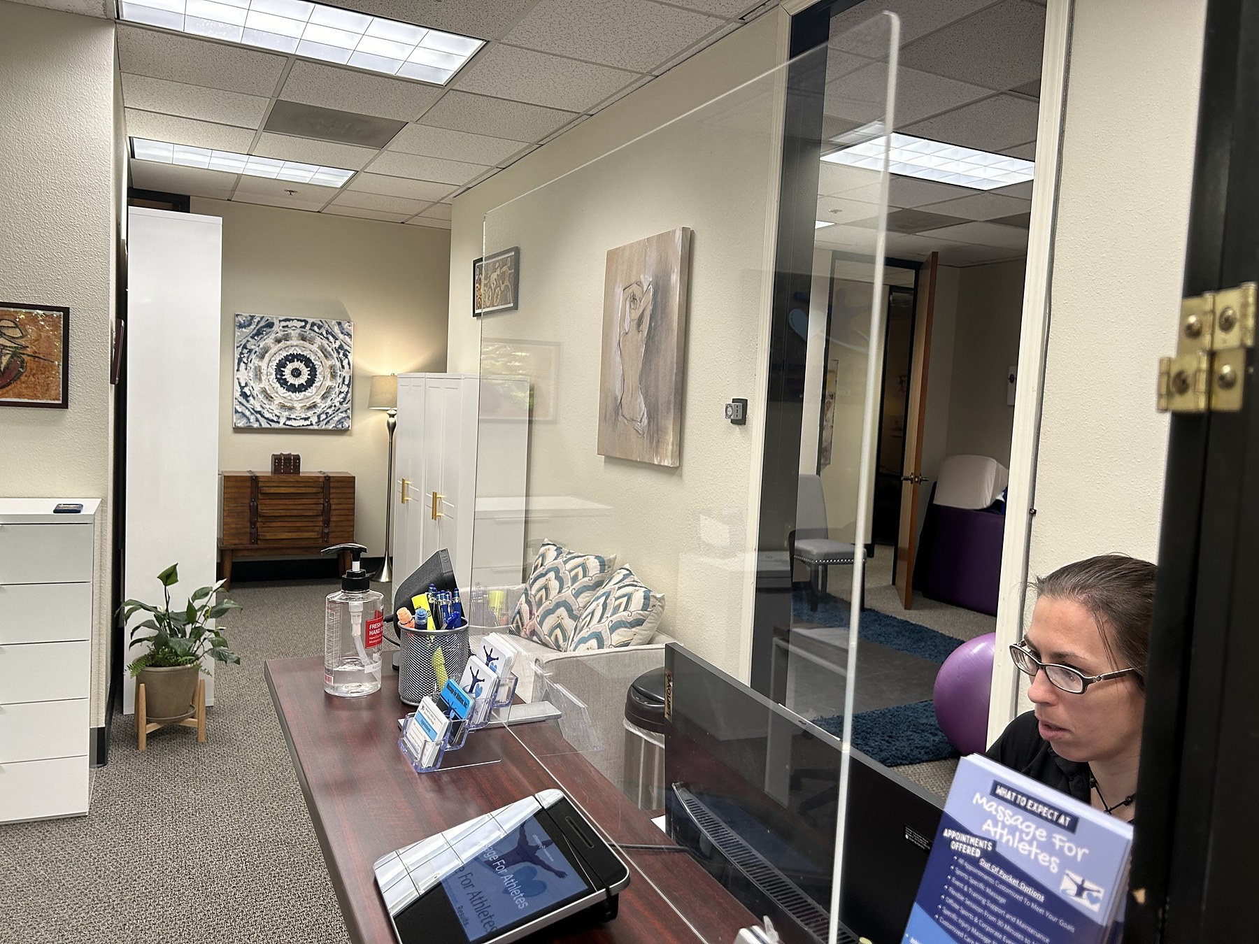 The front desk at Massage For Athletes